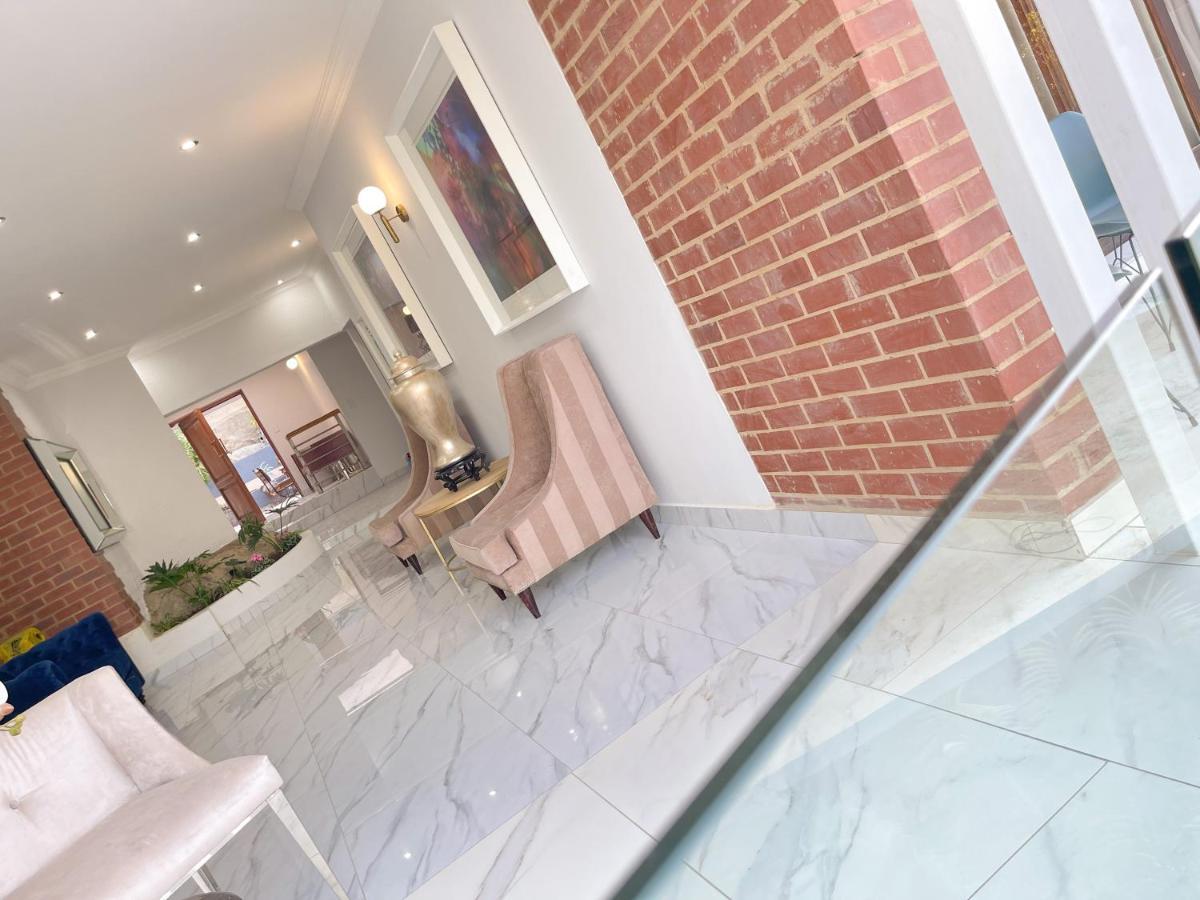 Amoris Guest House-Randburg Johannesburgo Exterior foto